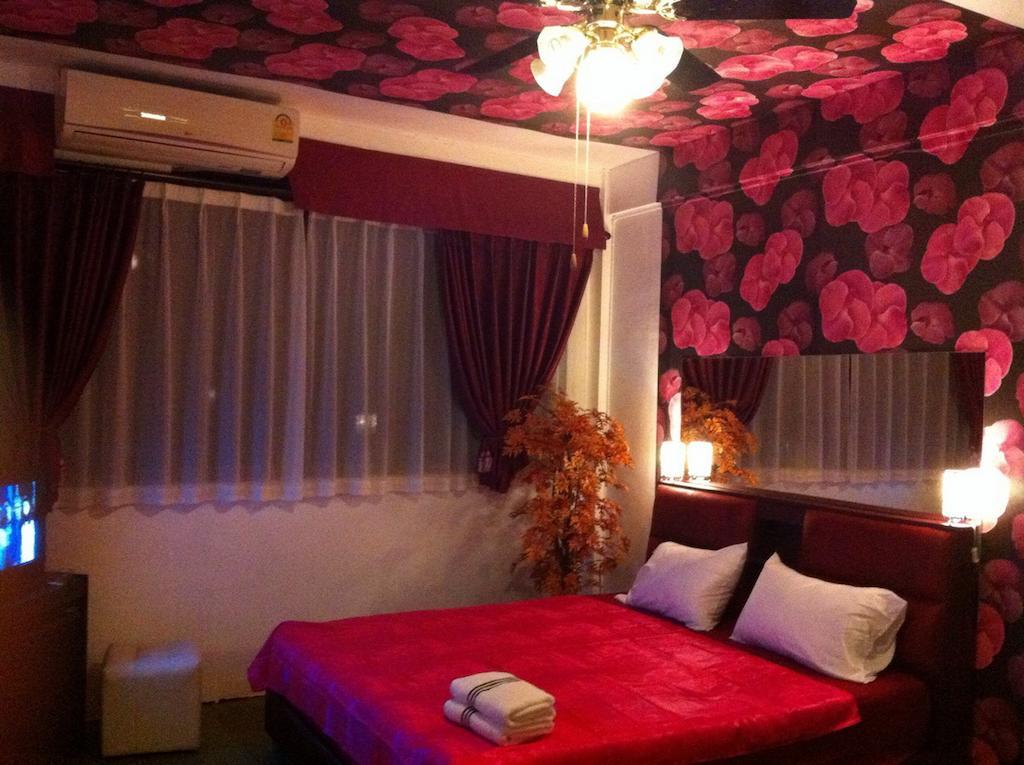 Maxwell Inn Pattaya Eksteriør billede