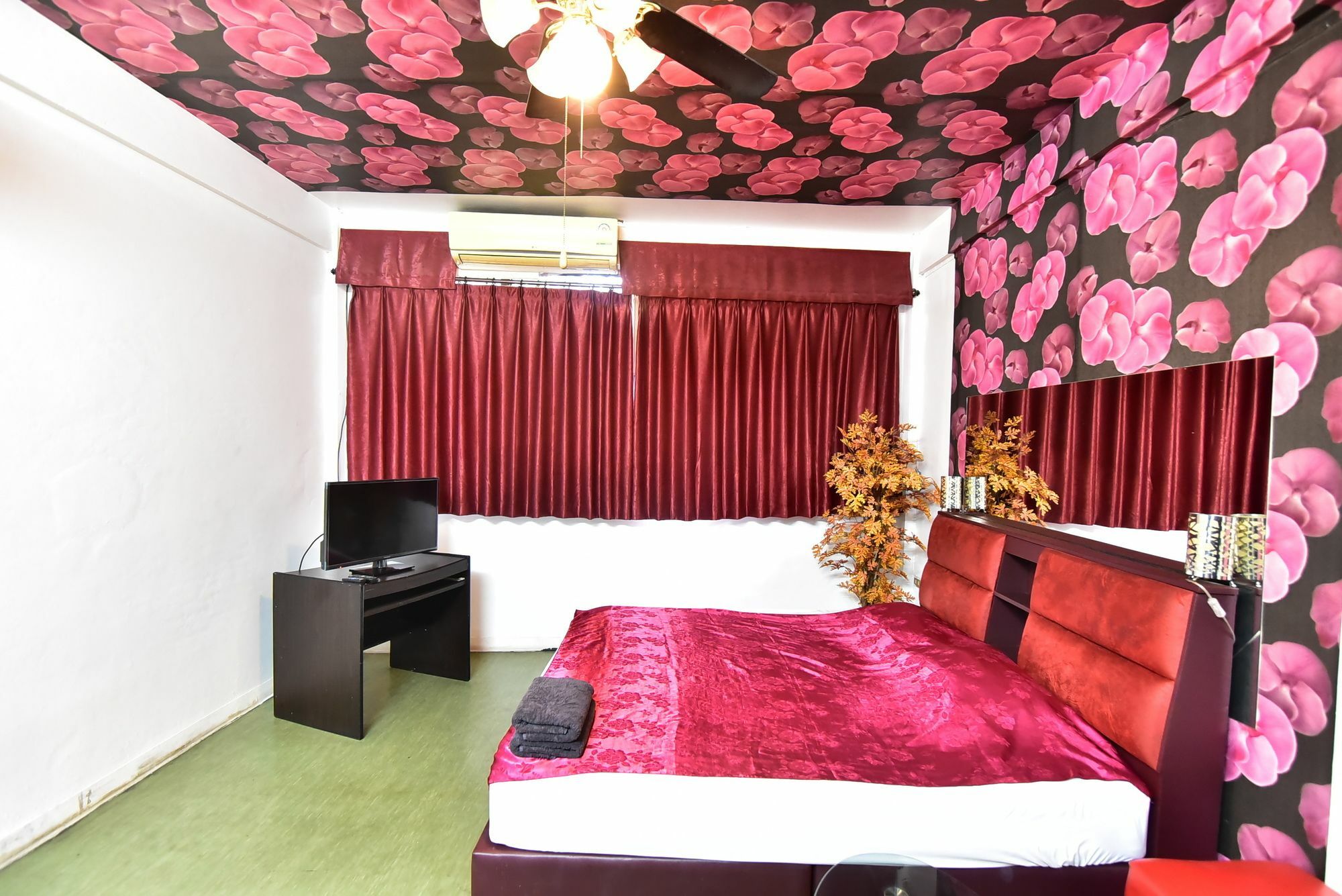 Maxwell Inn Pattaya Eksteriør billede