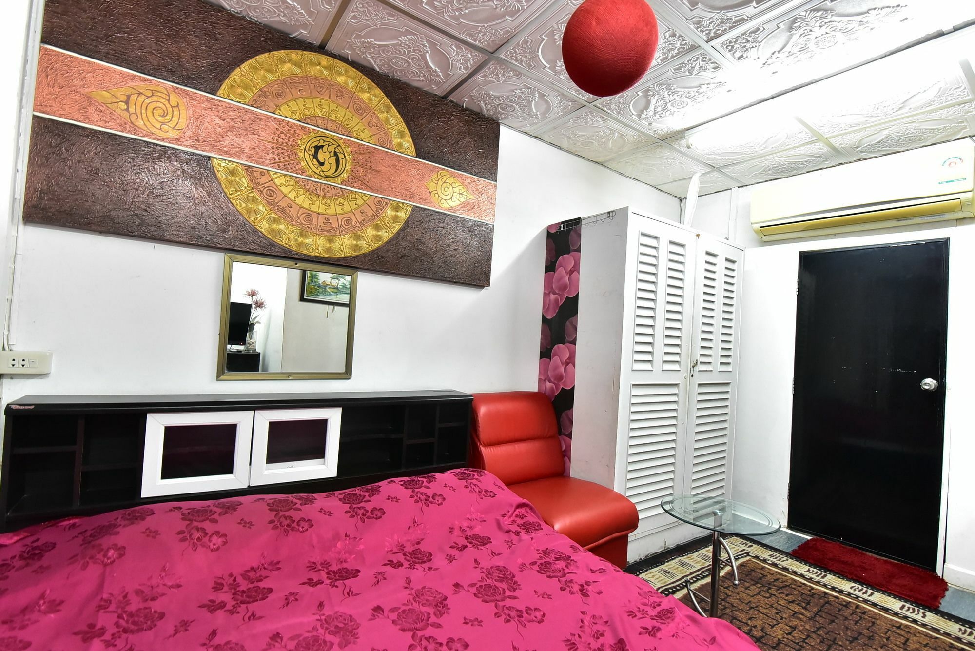 Maxwell Inn Pattaya Eksteriør billede